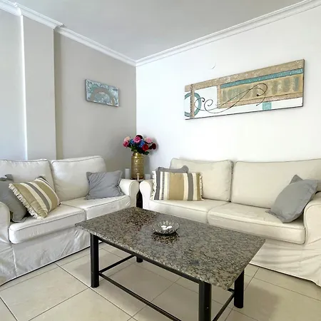 Castillo De Apartment *